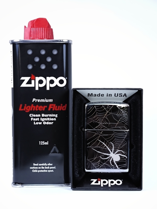 Зажигалка Classic High Polish Chrome Zippo 48767 Spider Design, топливо 125мл.