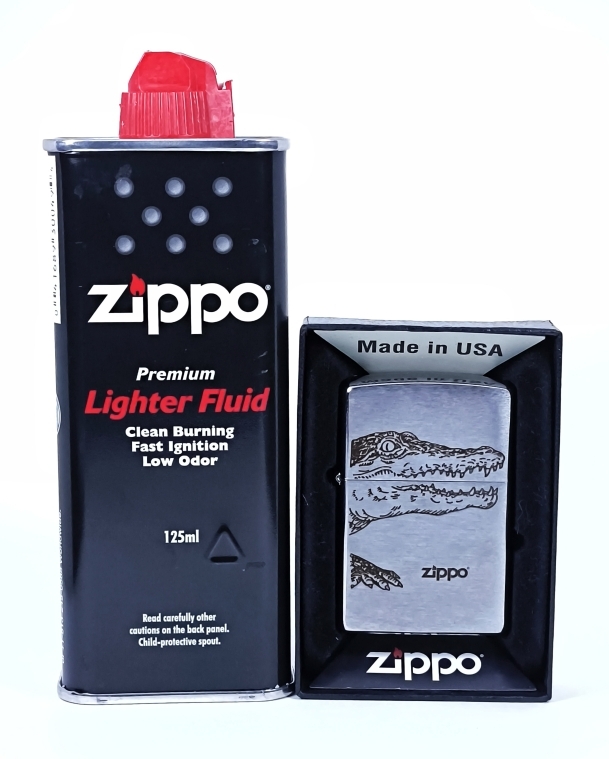 Зажигалка Classic Brushed Chrome Zippo 200 Alligator, топливо 125мл. Зажигалка Classic Brushed Chrome Zippo 200 Alligator, топливо 125мл.
