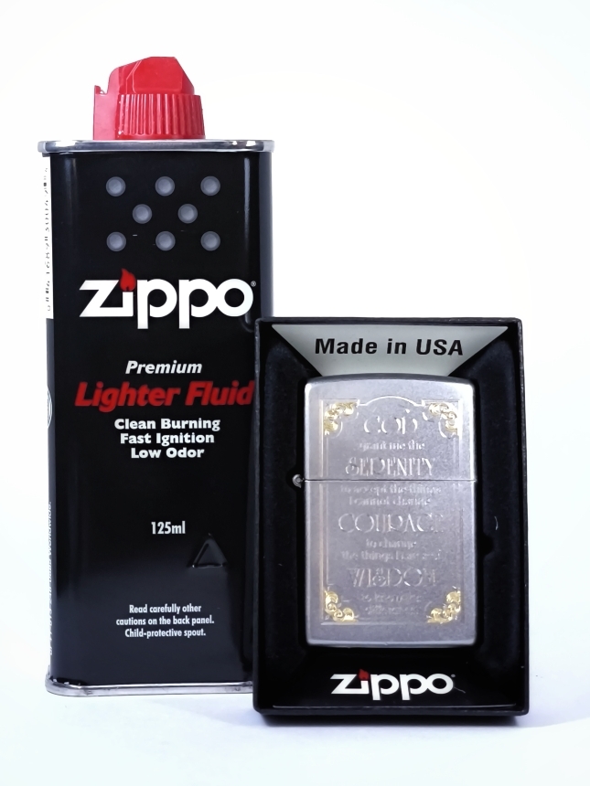 Зажигалка Classic Satin Chrome Zippo 28458 Serenity, топливо 125мл.